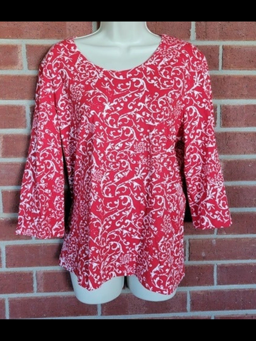 81 Blair Red Scoop-Neck Floral Scroll Blouse